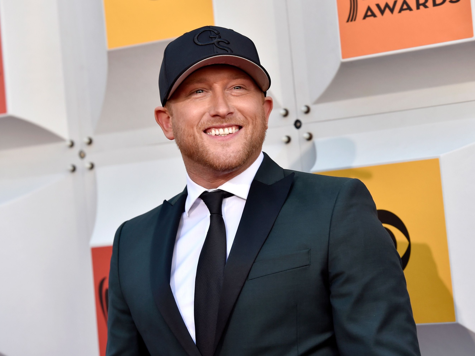 Американский кантри музыкант Коул Суинделл