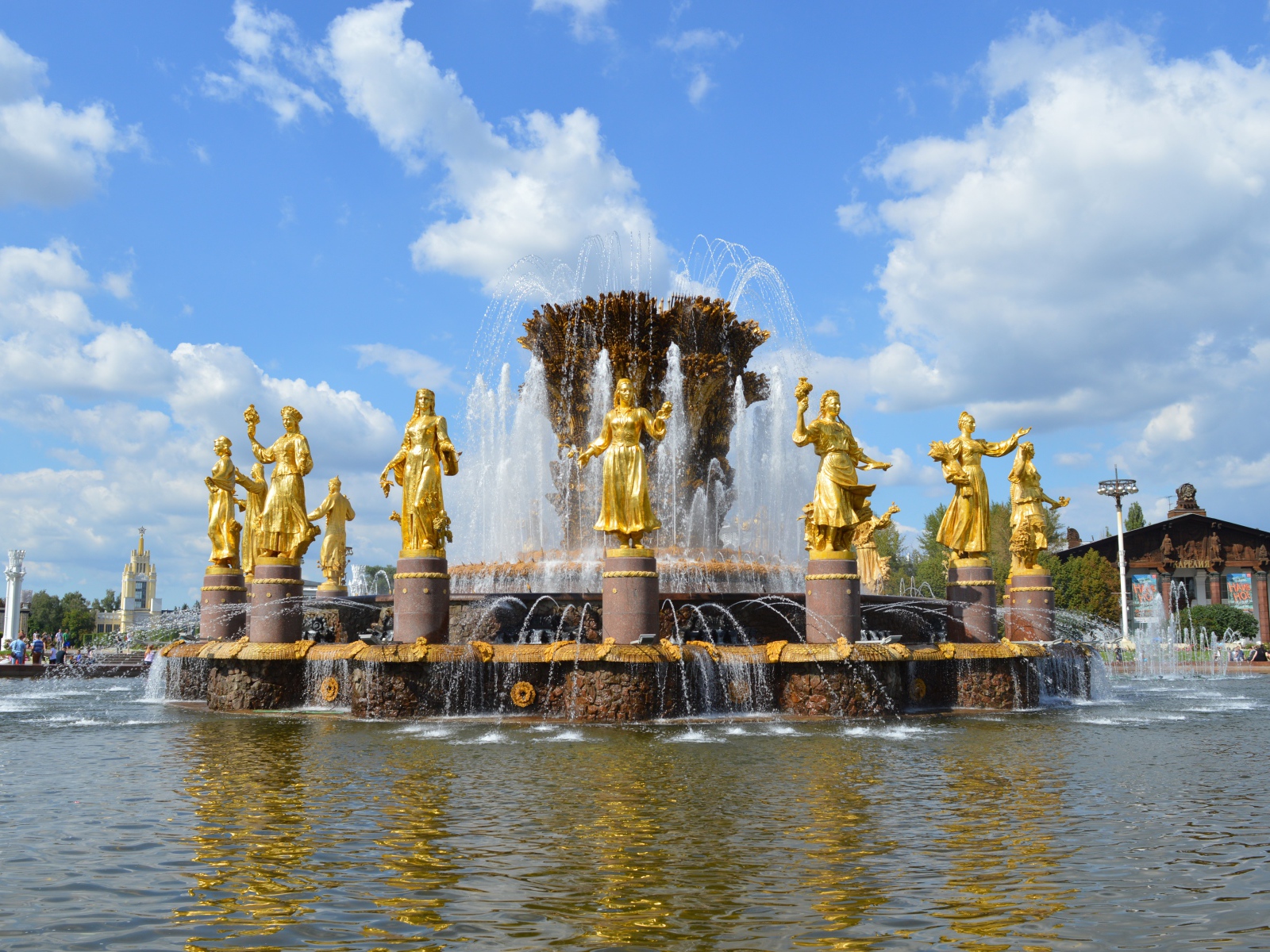 Фонтан Дружбы народов,  ВДНХ Москва, Россия