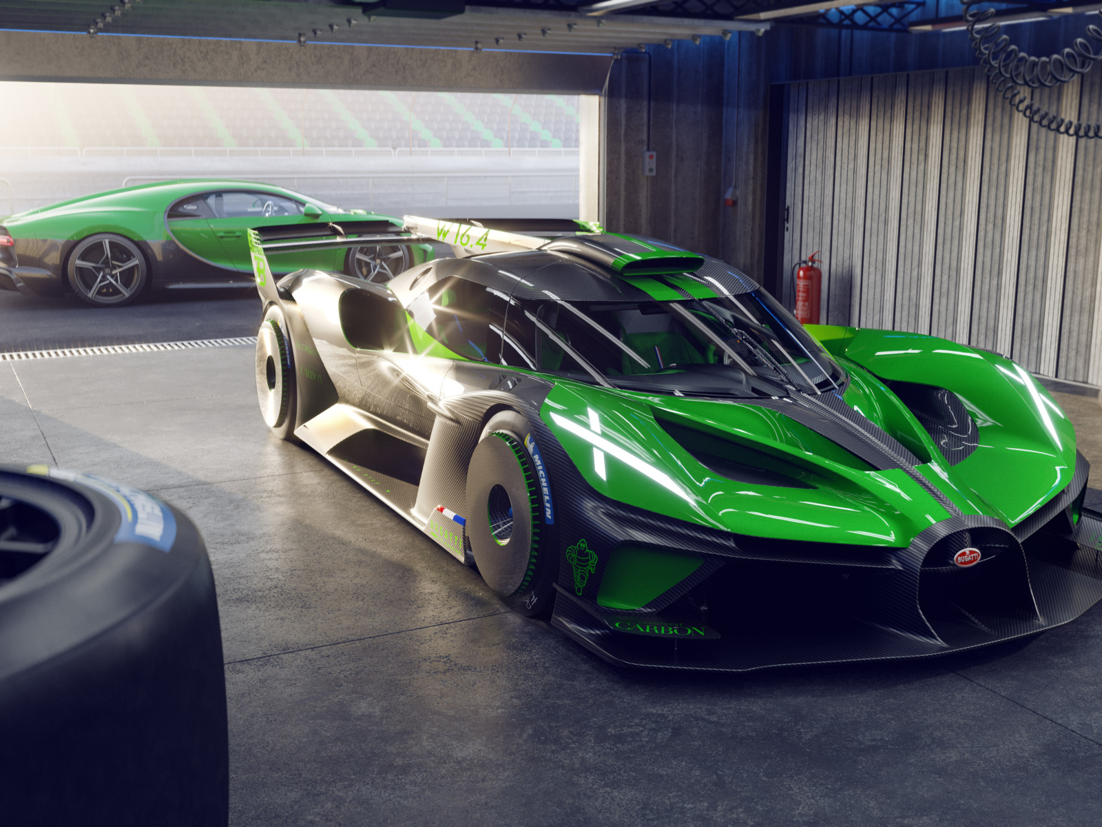 Зеленый гоночный автомобиль Bugatti Bolide 2022 года в гараже