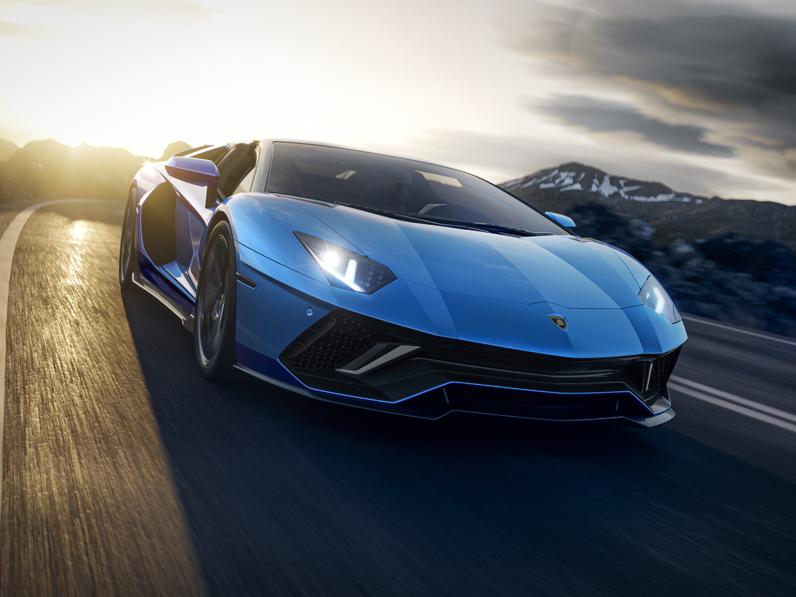 Голубой автомобиль Lamborghini Aventador LP 780-4 Ultimate Roadster 2021 года