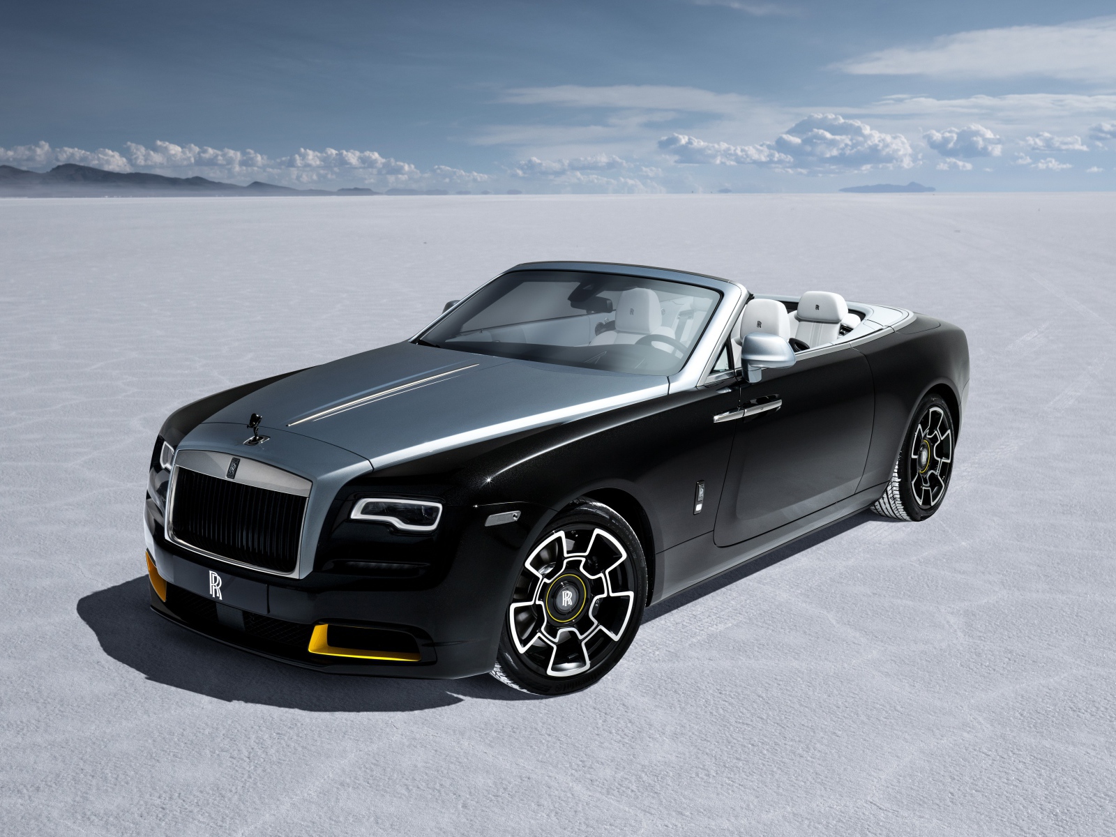 Кабриолет  Rolls-Royce Dawn, 2021 года