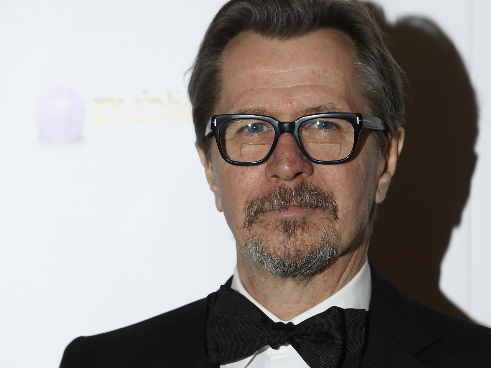 Стильный актер Гари Олдман