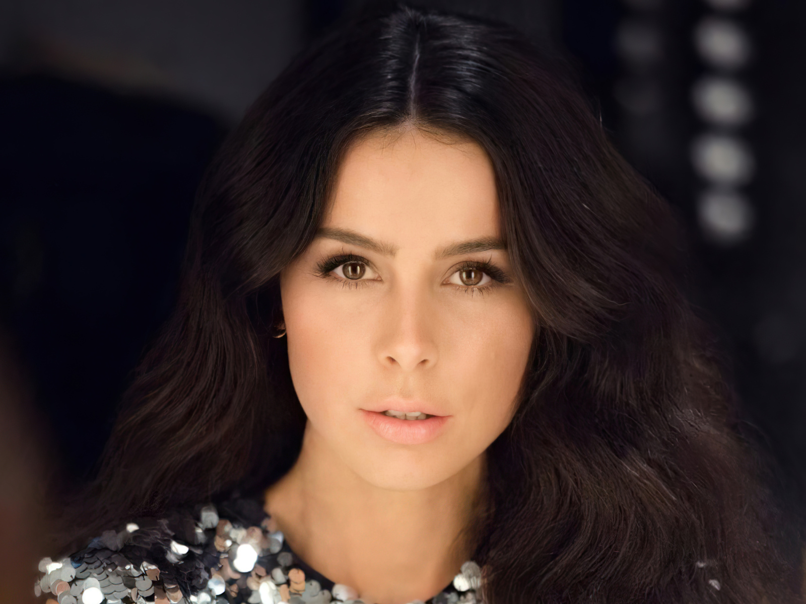 Кареглазая немецкая певица Лена Майер-Ландрут