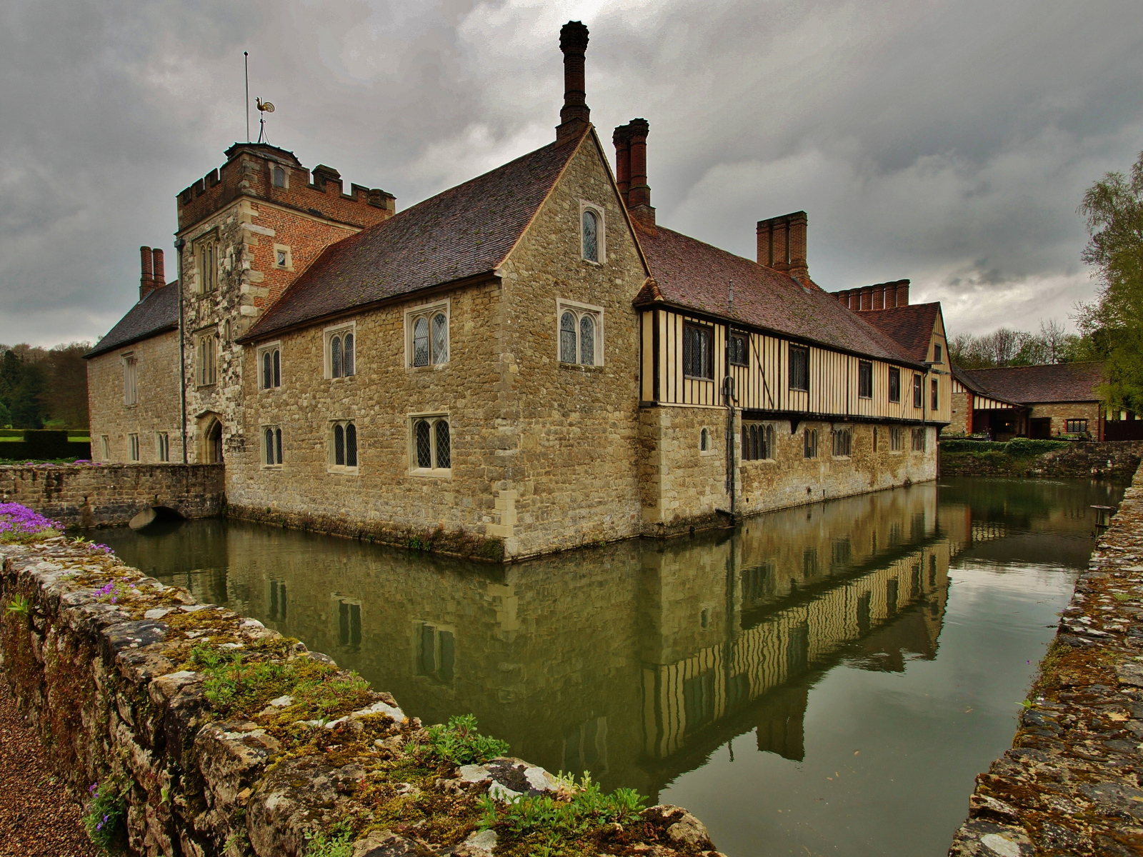 Тюдоровское поместье Ightham Mote в Кенте, Англия