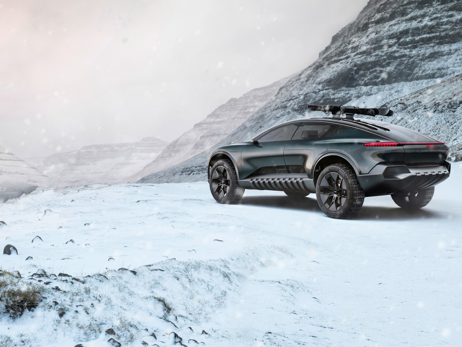 Внедорожник Audi Activesphere на снегу