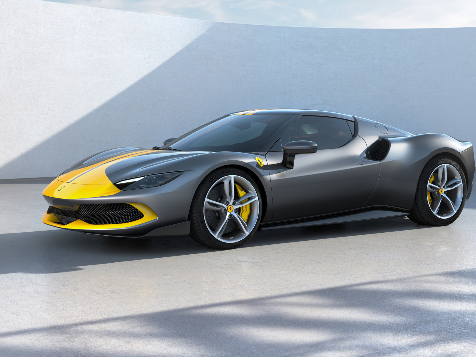 Спортивный быстрый автомобиль Ferrari 296 GTB Assetto Fiorano 2022 года