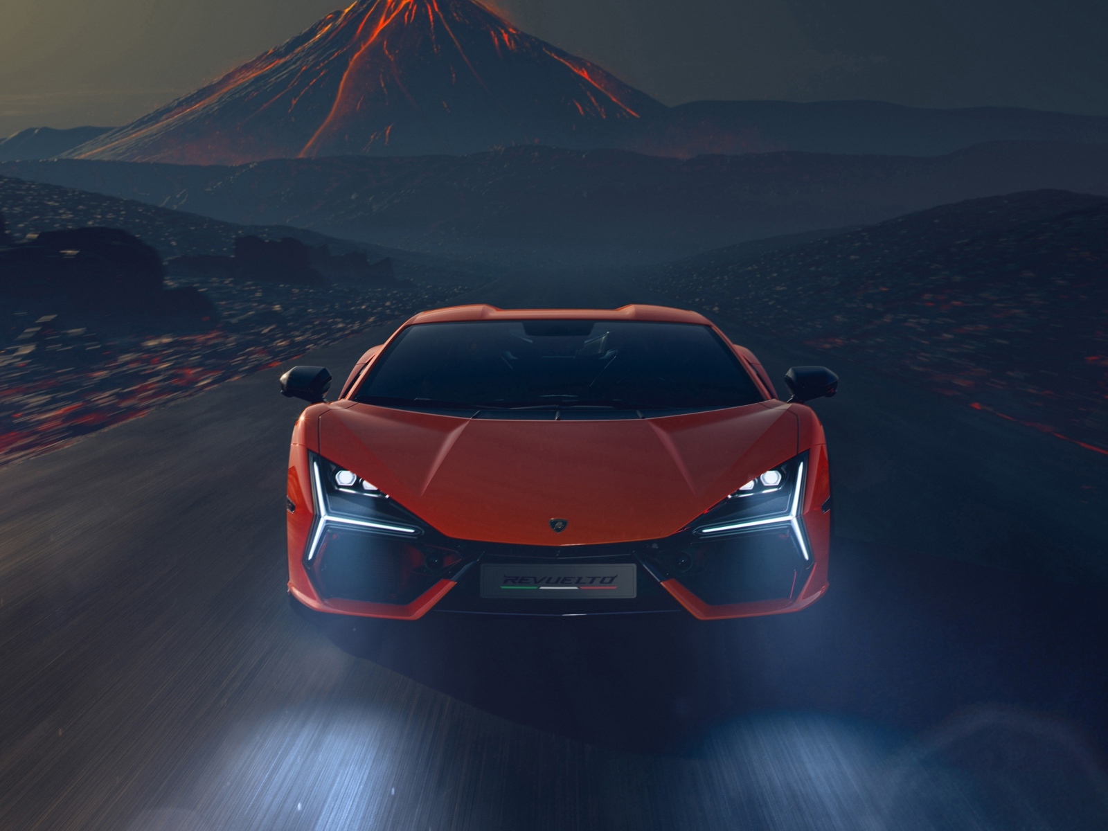 Спортивный Lamborghini Revuelto на фоне вулкана