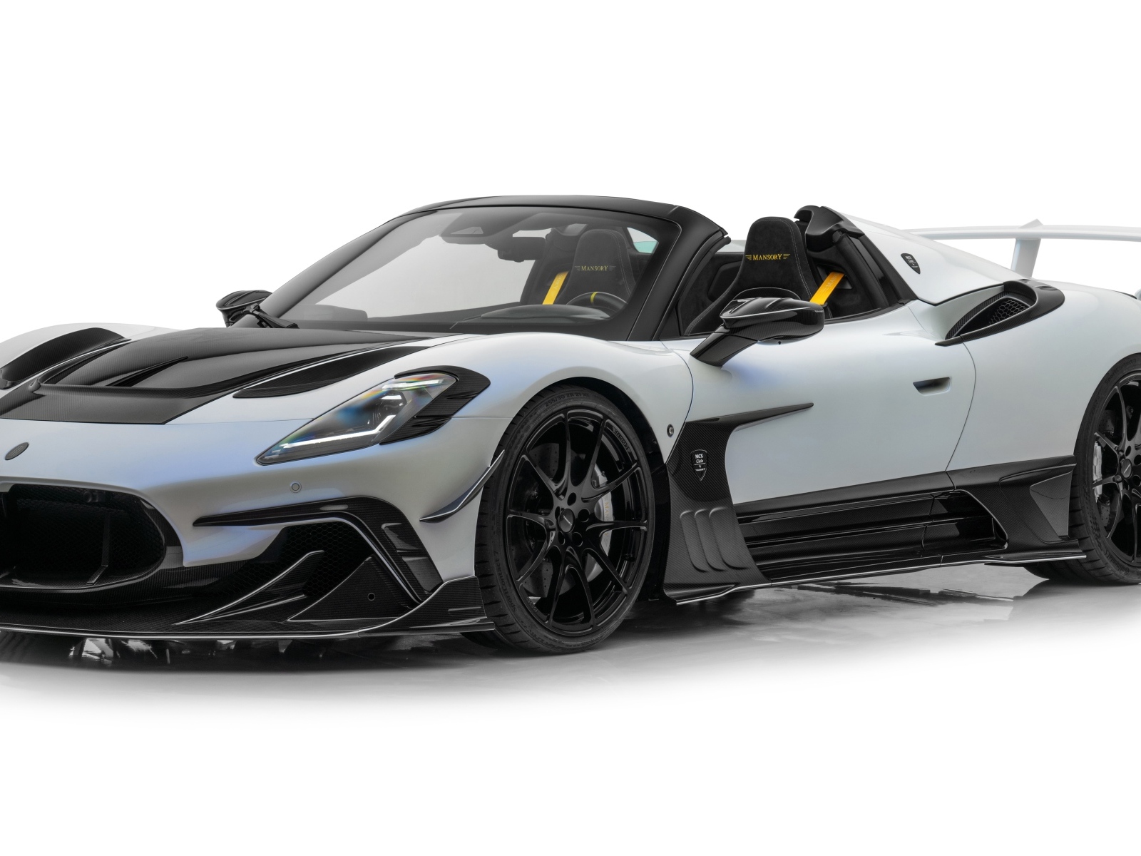 Автомобиль Mansory Maserati MC20 Cielo Soft Kit