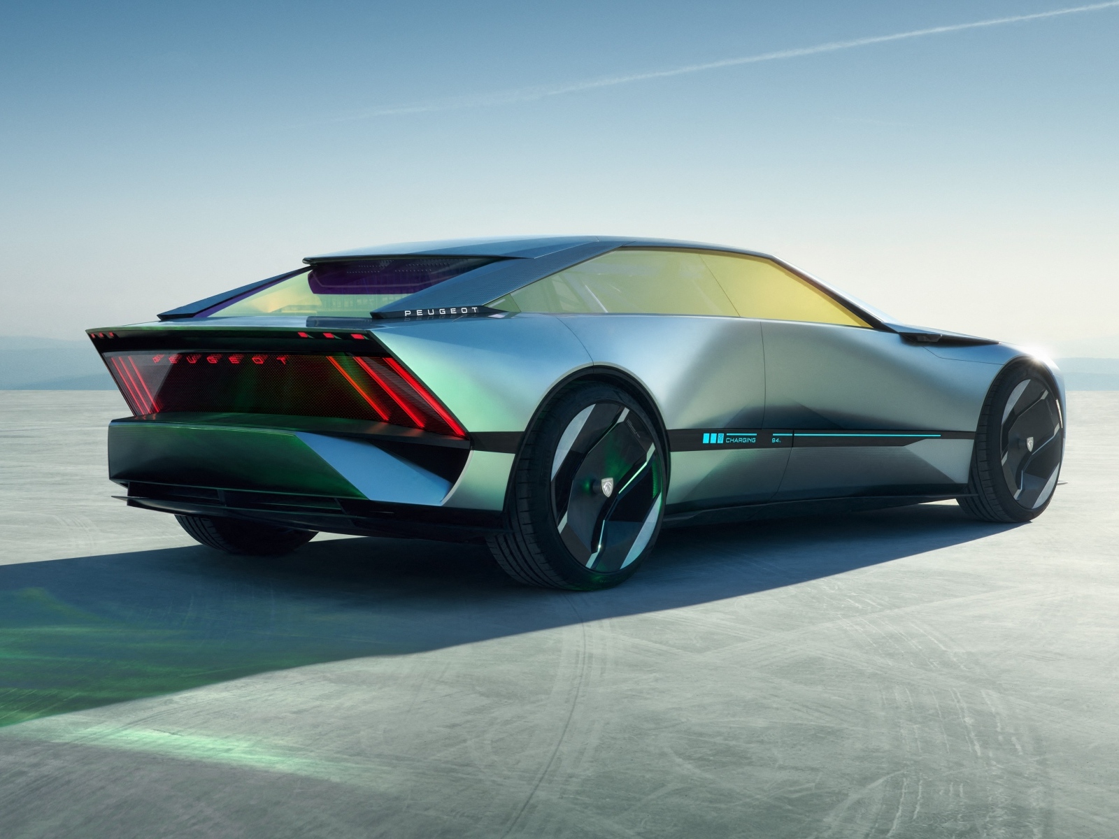 Автомобиль Peugeot Inception Concept 2023 вид сзади