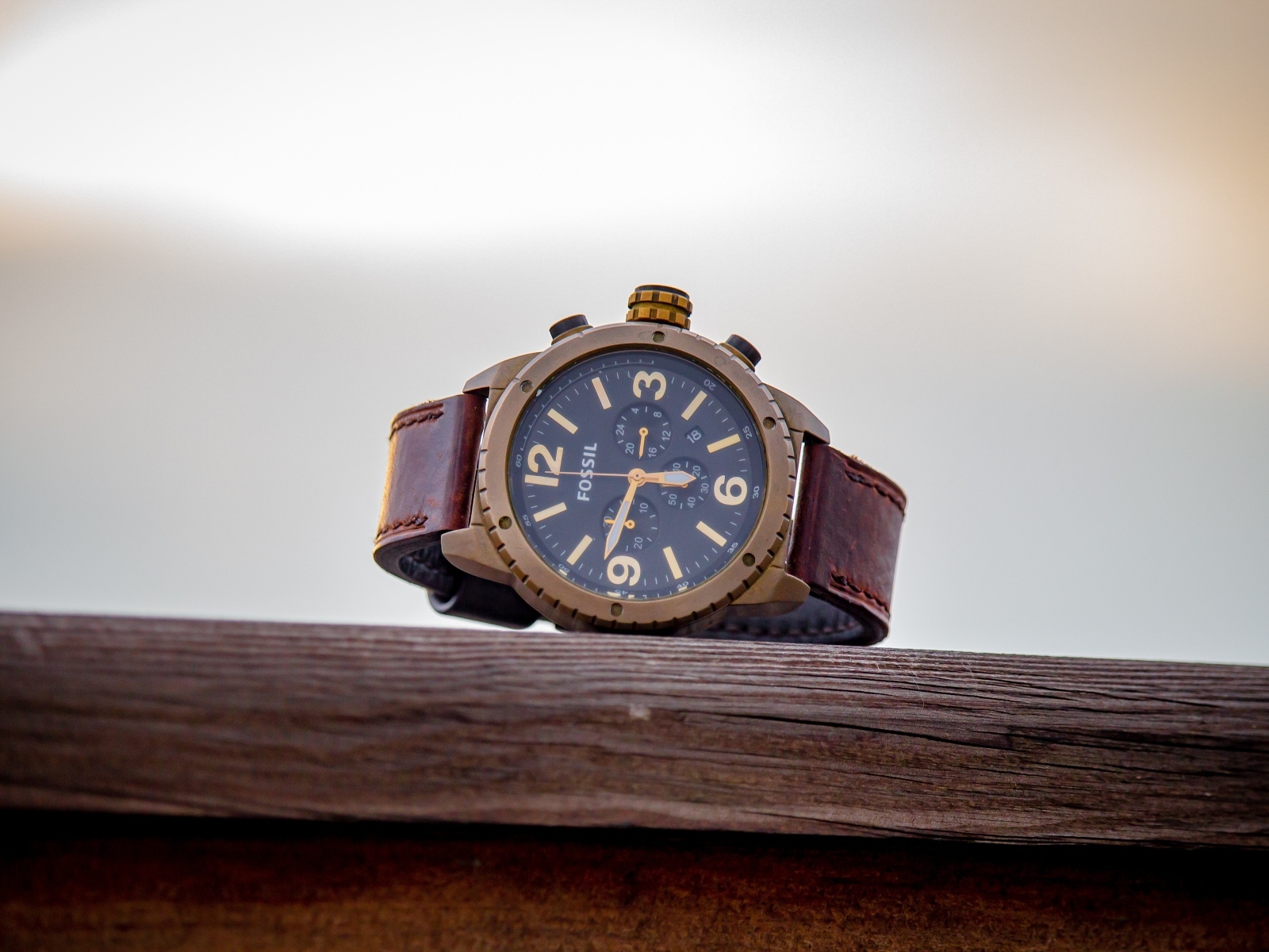 Дорогие наручные часы Fossil