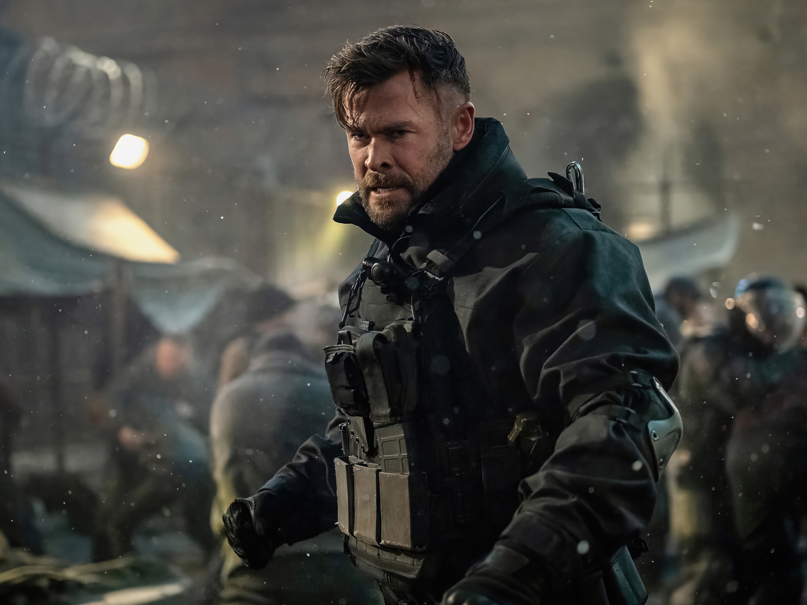 Персонаж Тайлер Рейк фильм Extraction-2