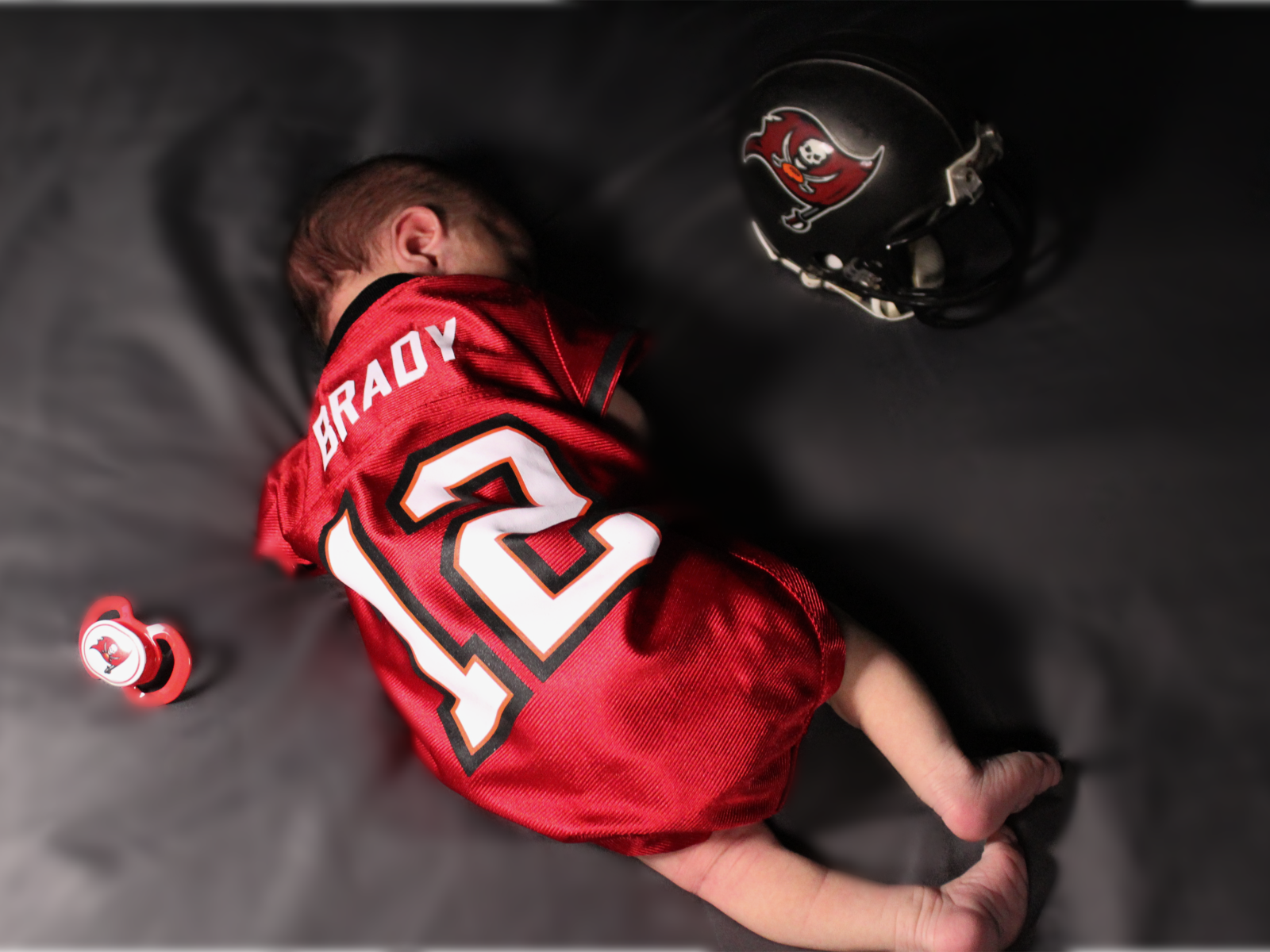 Маленький будущий футболист