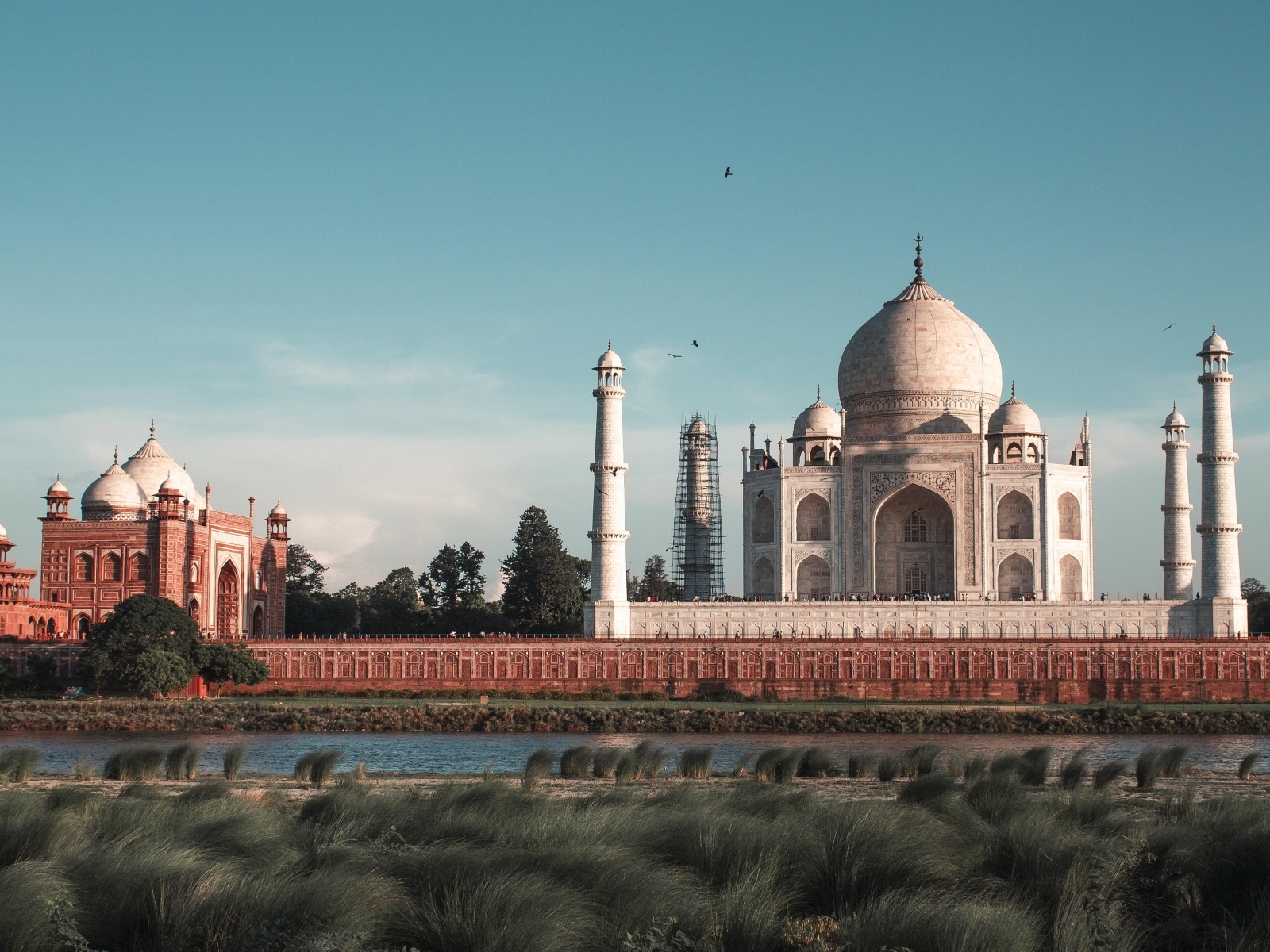 Большой красивый храм Тадж Махал, Индия