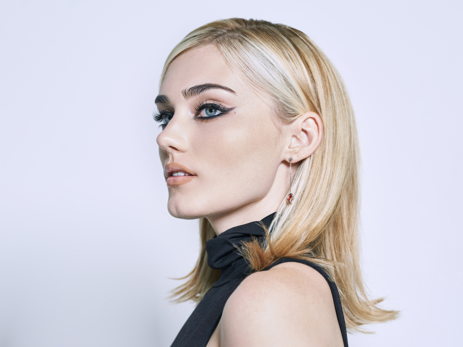 Красивые глаза у актрисы Мэг Доннелли