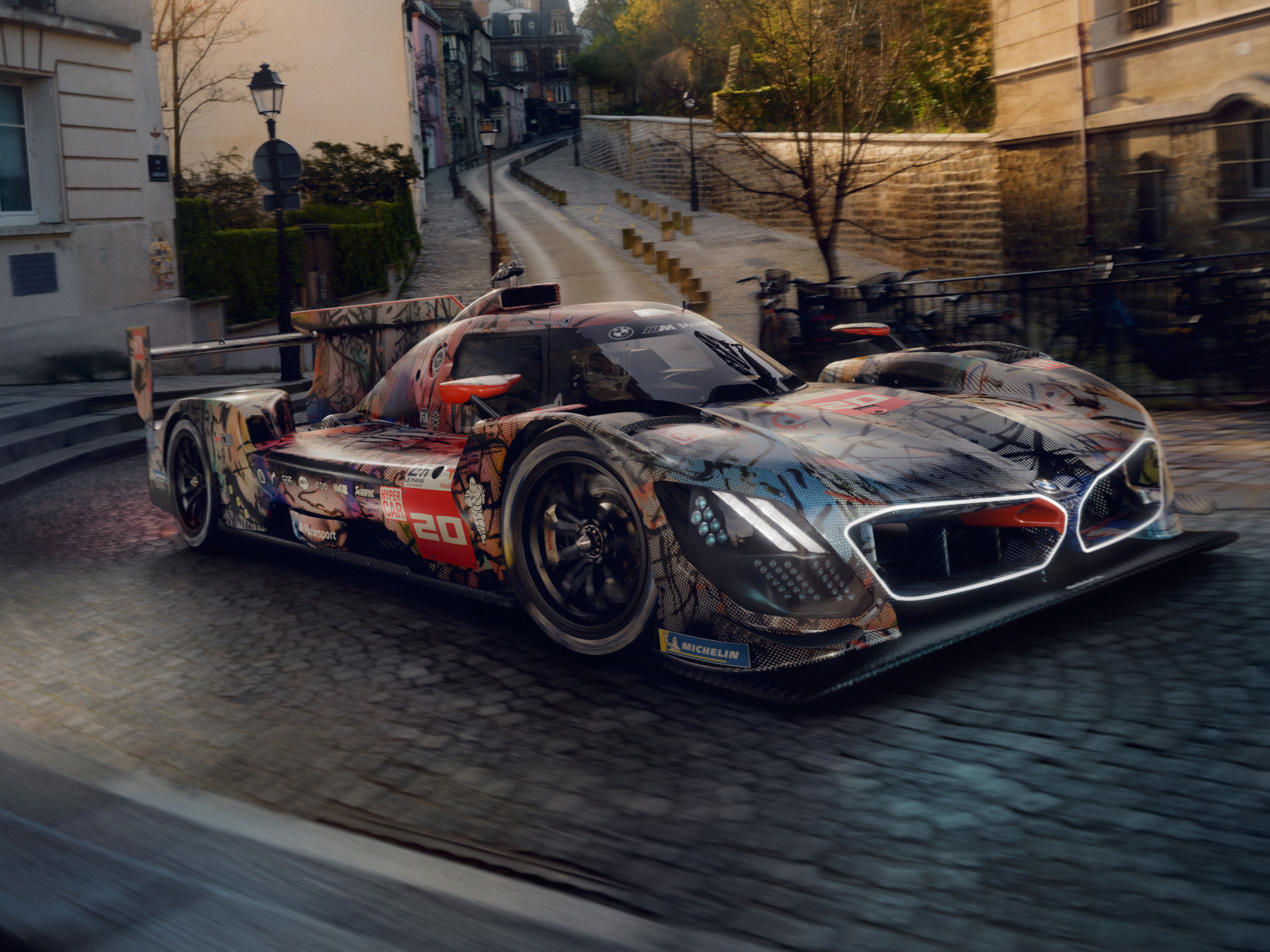 Быстрый BMW Art Car By Julie Mehretu