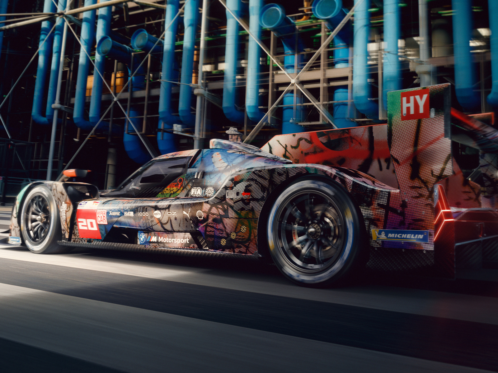 Вид сзади на автомобиль BMW Art Car By Julie Mehretu 2024 года