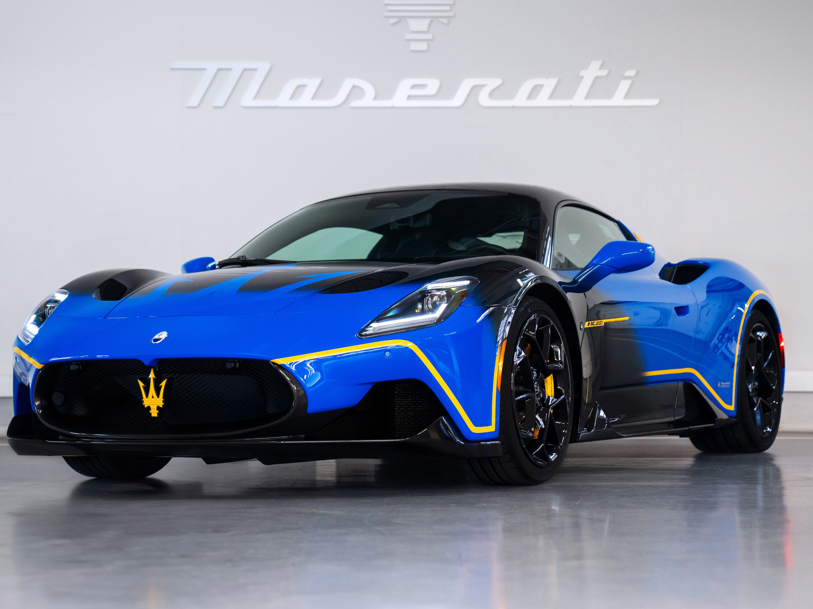 Презентация быстрого автомобиля Maserati MC20 Tributo Modenese 2024 года