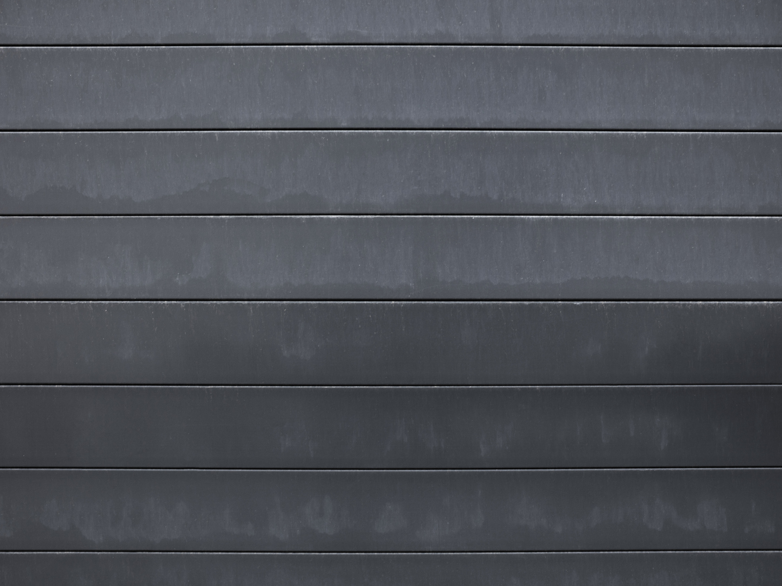 Черная ровная деревянная текстура для фона