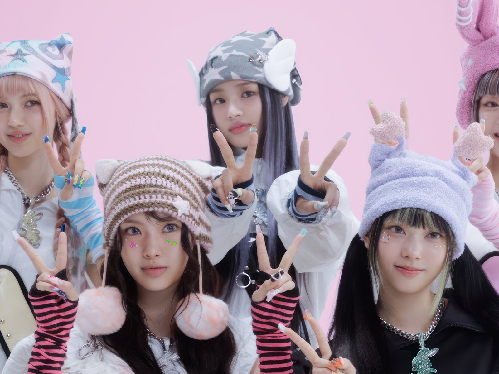 Девушки из коллаборации PUBG x NewJeans