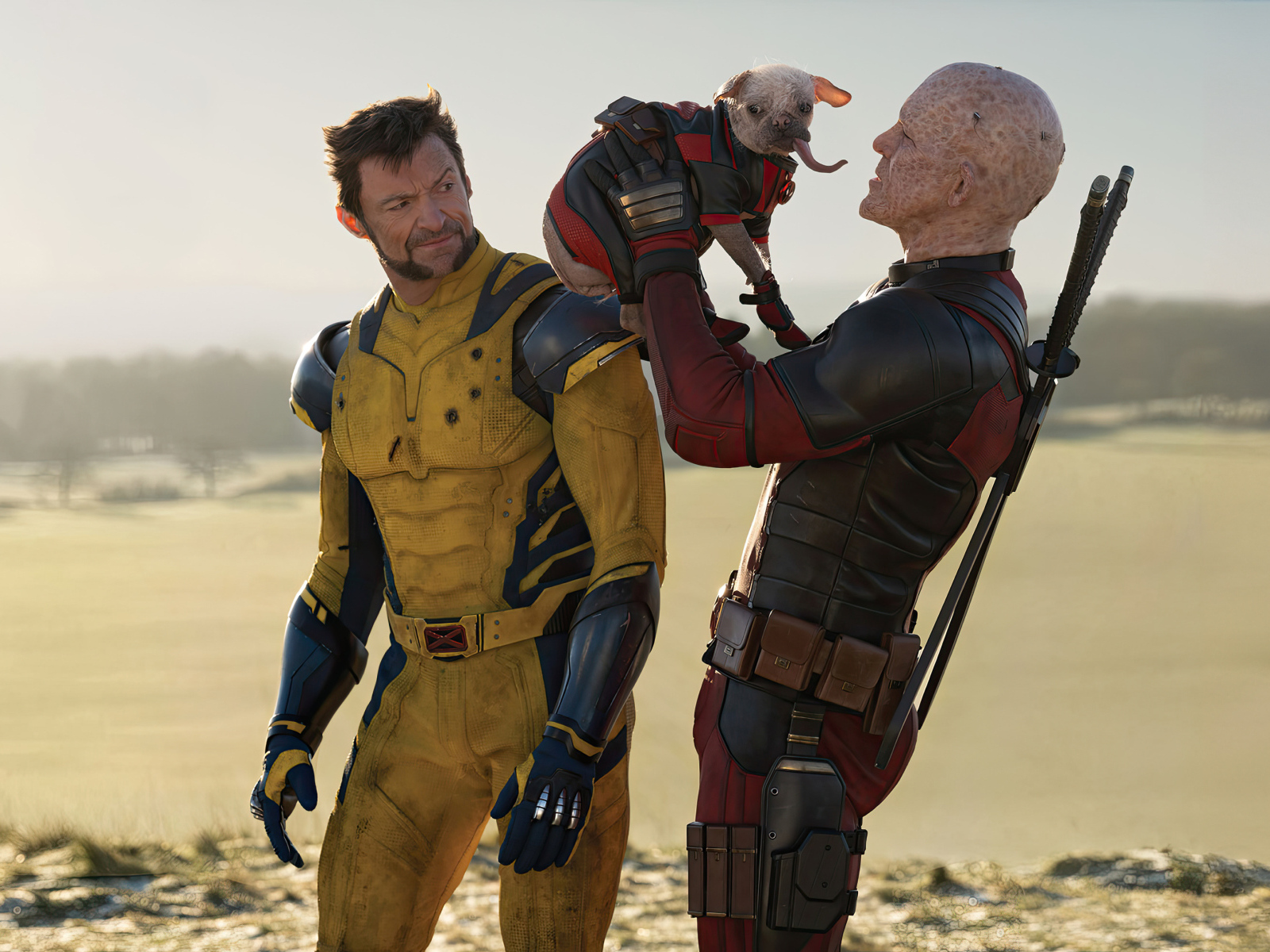 Герои фильма Дэдпул и Росомаха с собакой