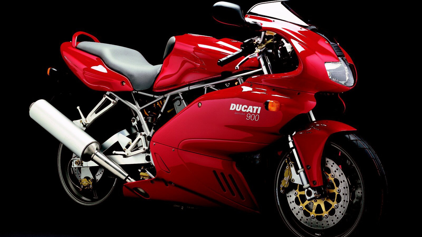 Ducati 900