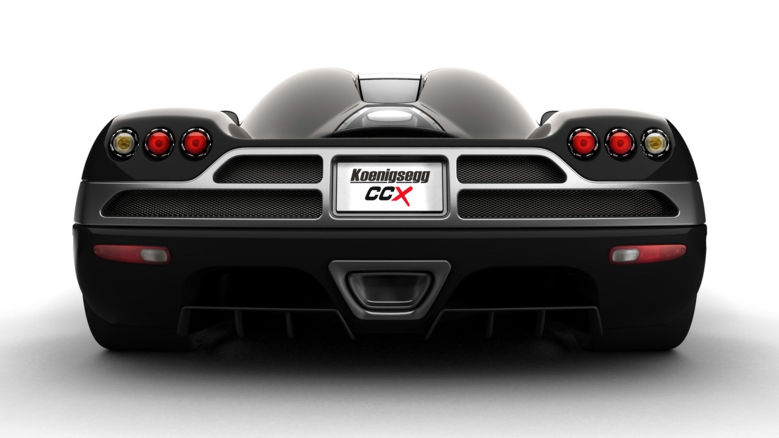 Черный спортивный Koenigsegg CCX