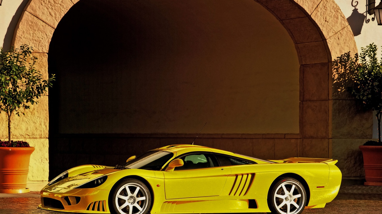 Saleen S7 спортивный авто