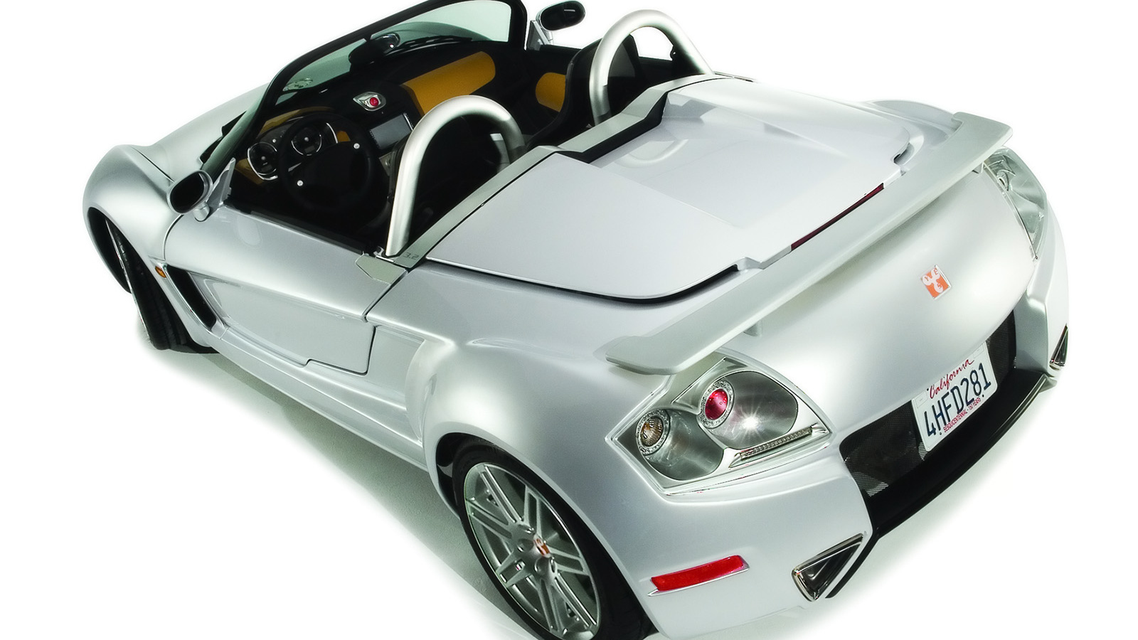 Yes вид сзади