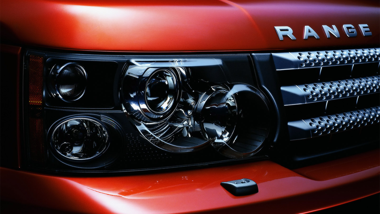 Range Rover sport вид спереди