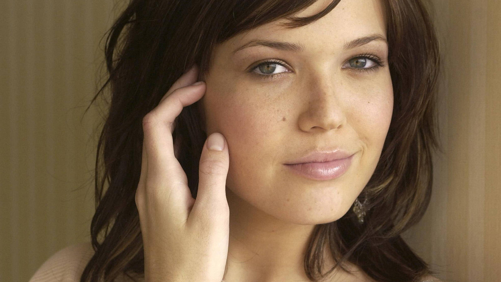 Менди Мур / Mandy Moore