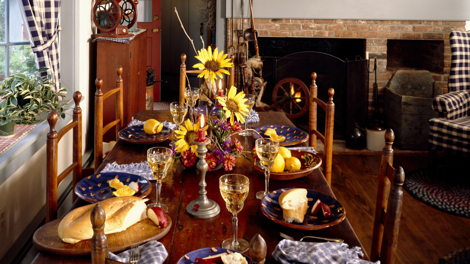 Столовая в деревенском стиле