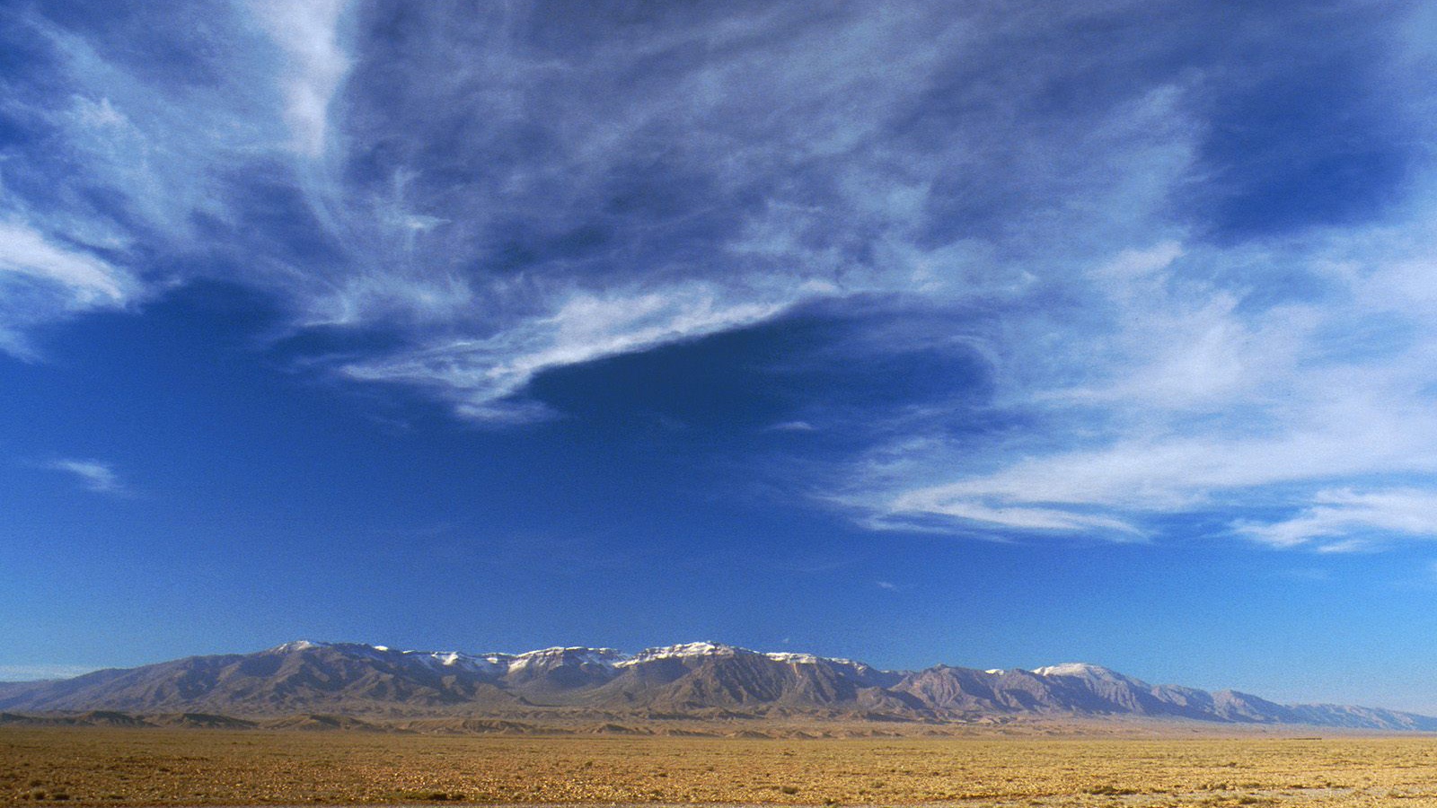 Снег на Горе Атлас / Марокко / Африка