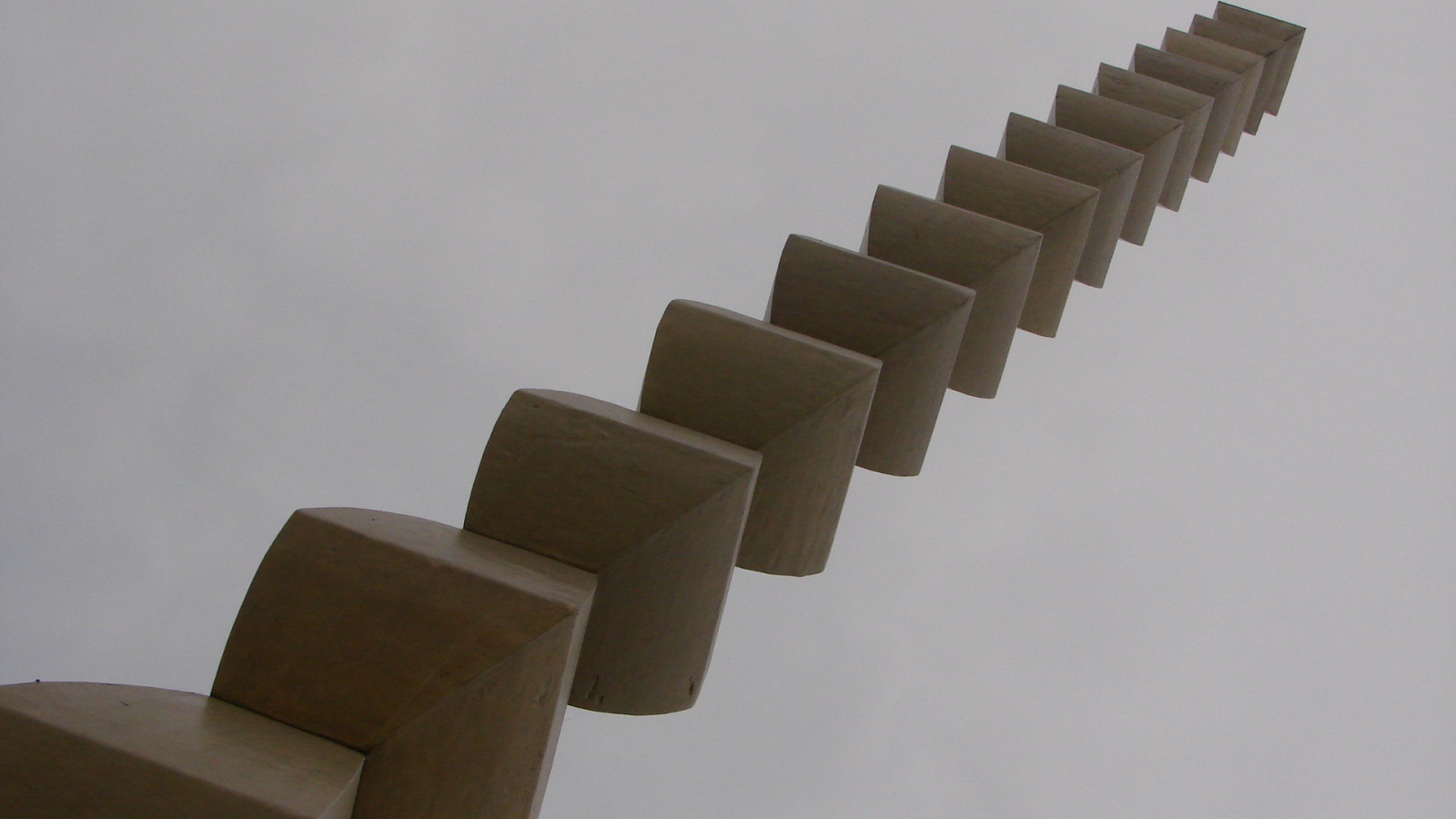 Бесконечная колонна