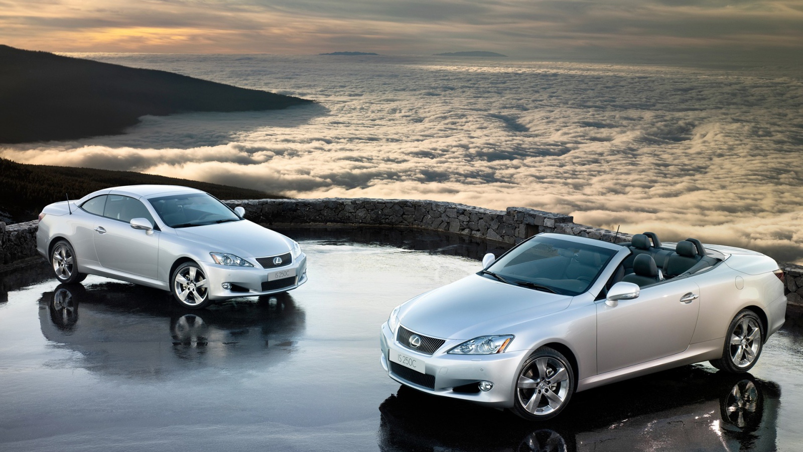 Автомобили Lexus IS 250C