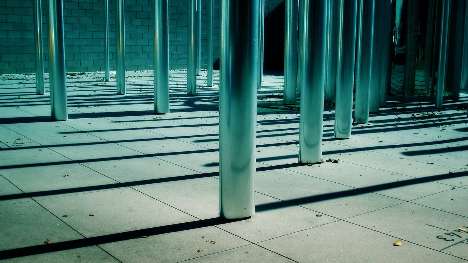 Глянцевые столбы