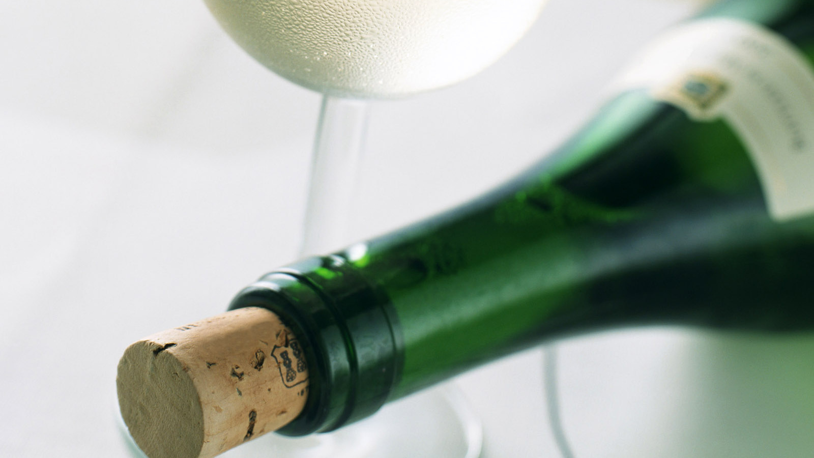 Бутылка вина
