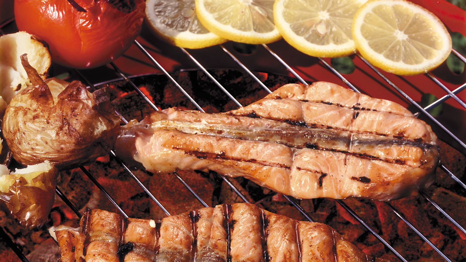 Жареное мясо с лимоном