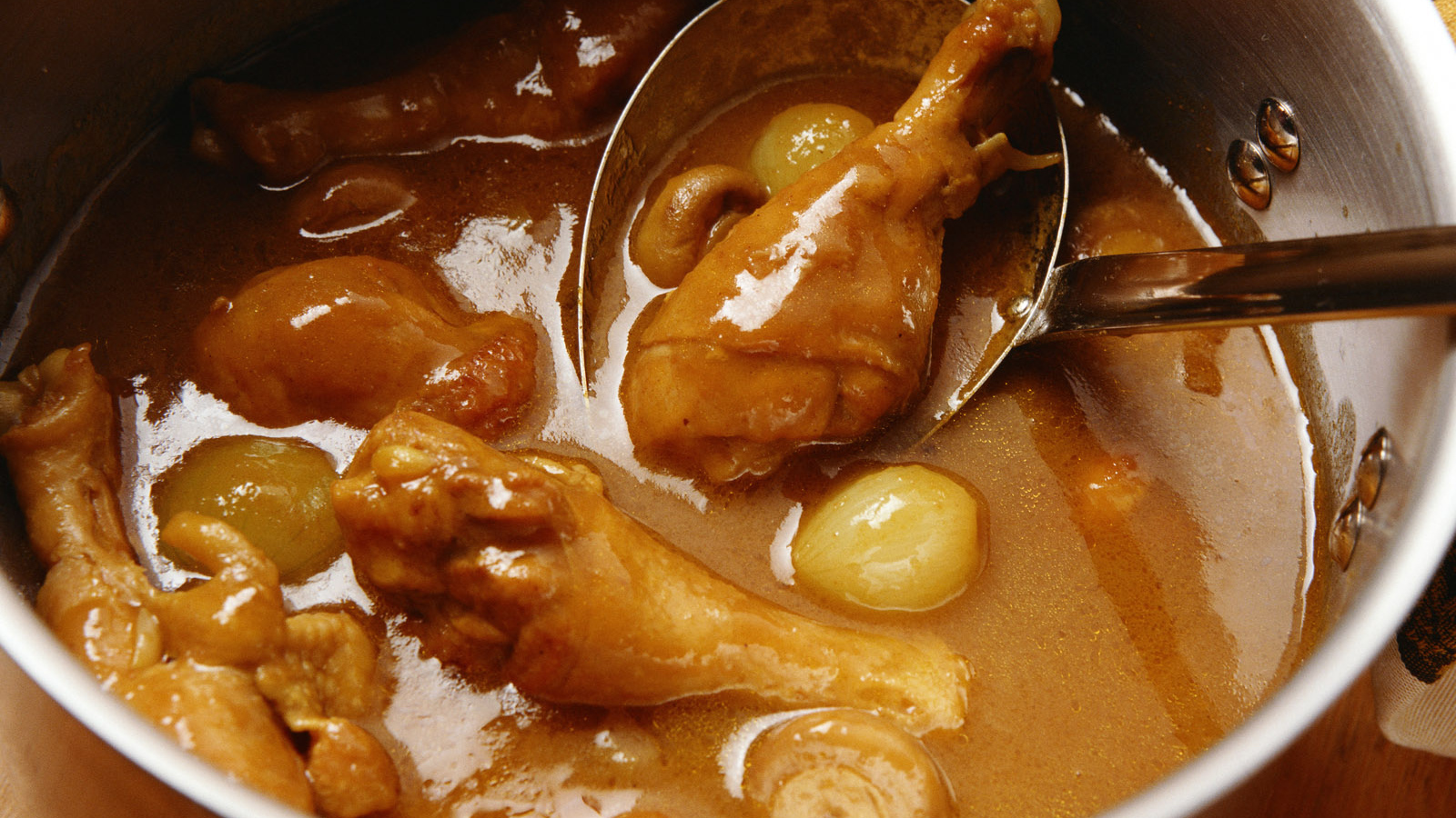 Тушеная курица