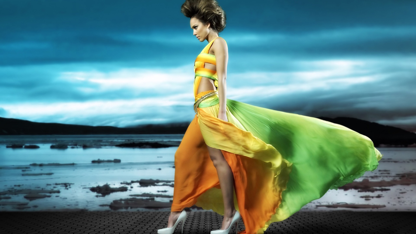 Джессика Альба