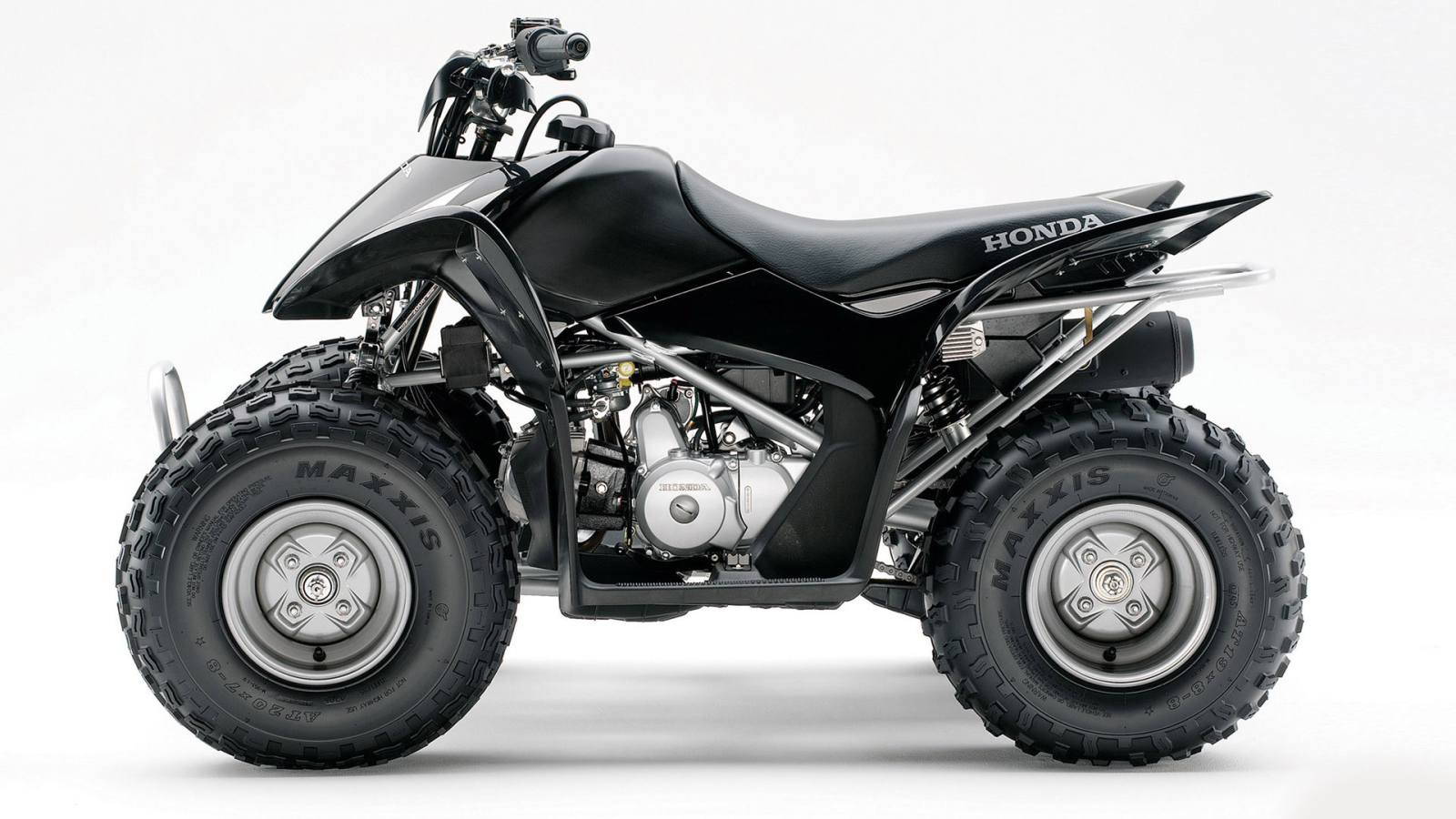 Вне дорожный Хонда квадроцикл