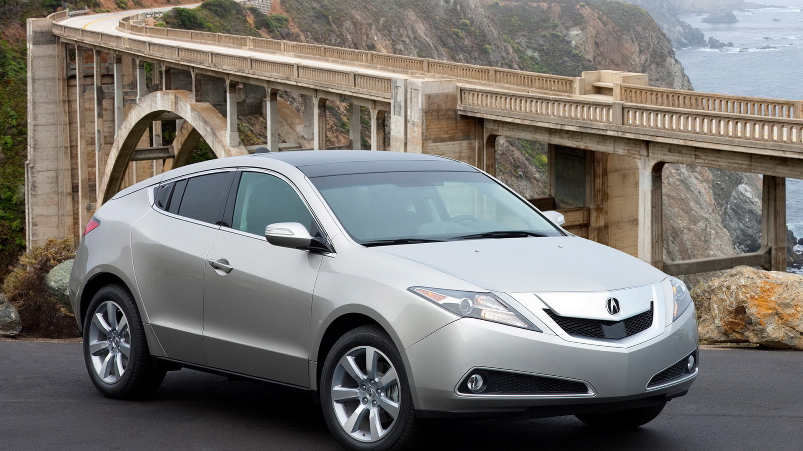 Кроссовер-купе Акура ZDX