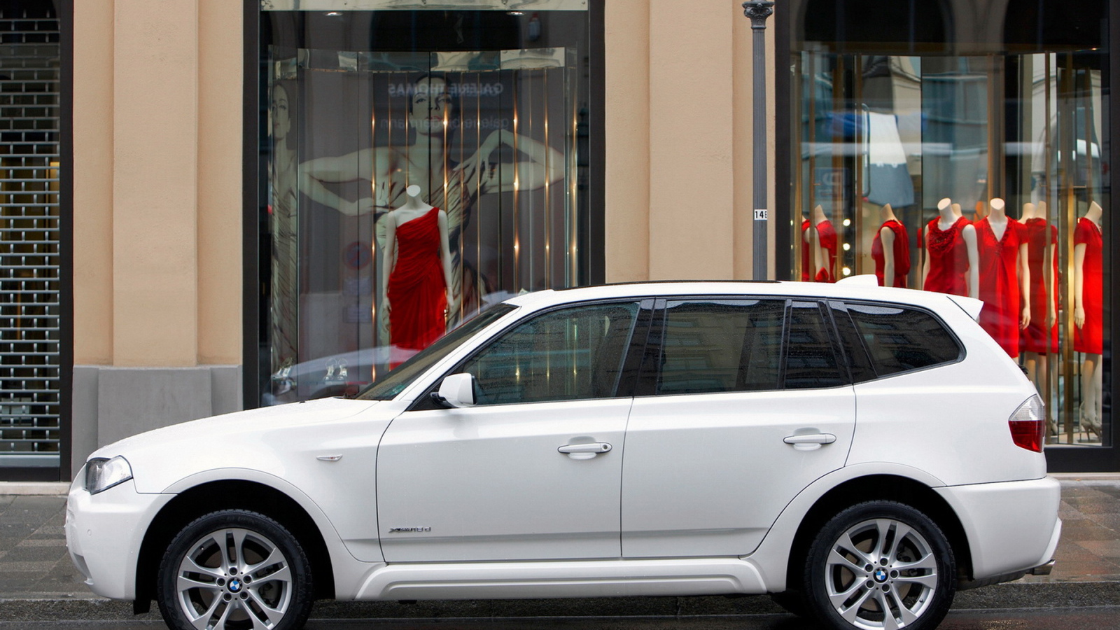 БМВ Х3 в белоснежном цвете