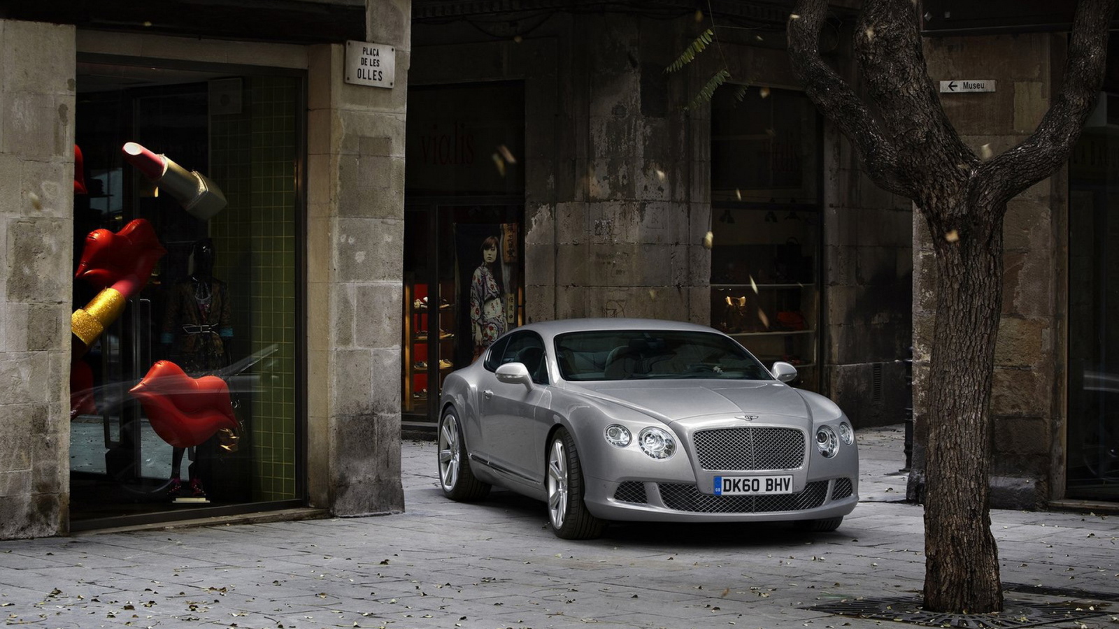 Бентли Континентал 2012