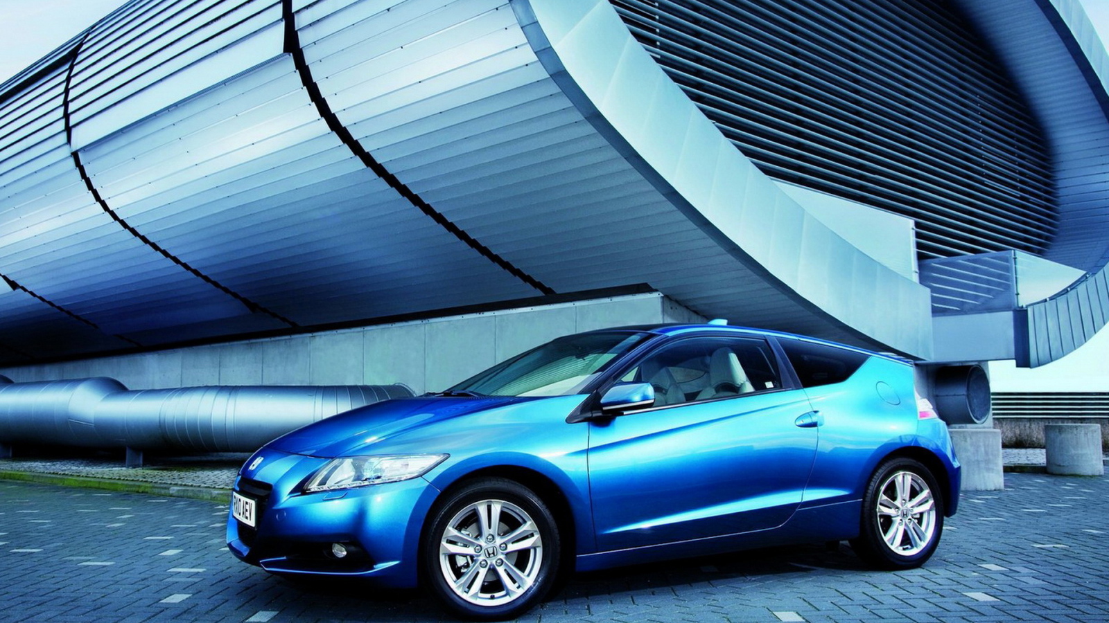 Хонда СR-Z совершенство форм