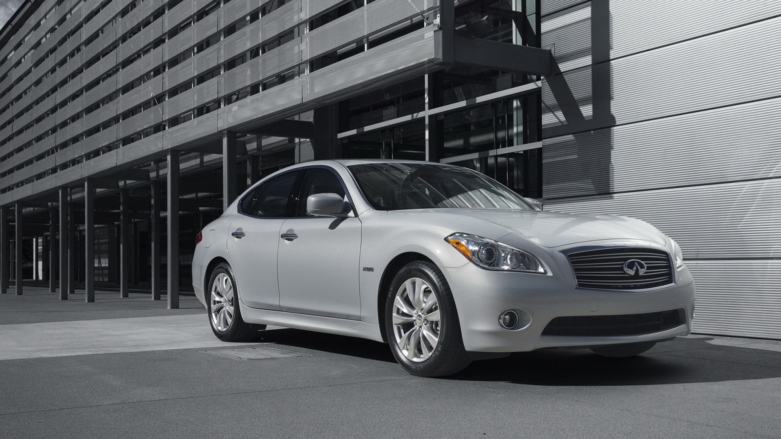 Инфинити М Гибрид 2012