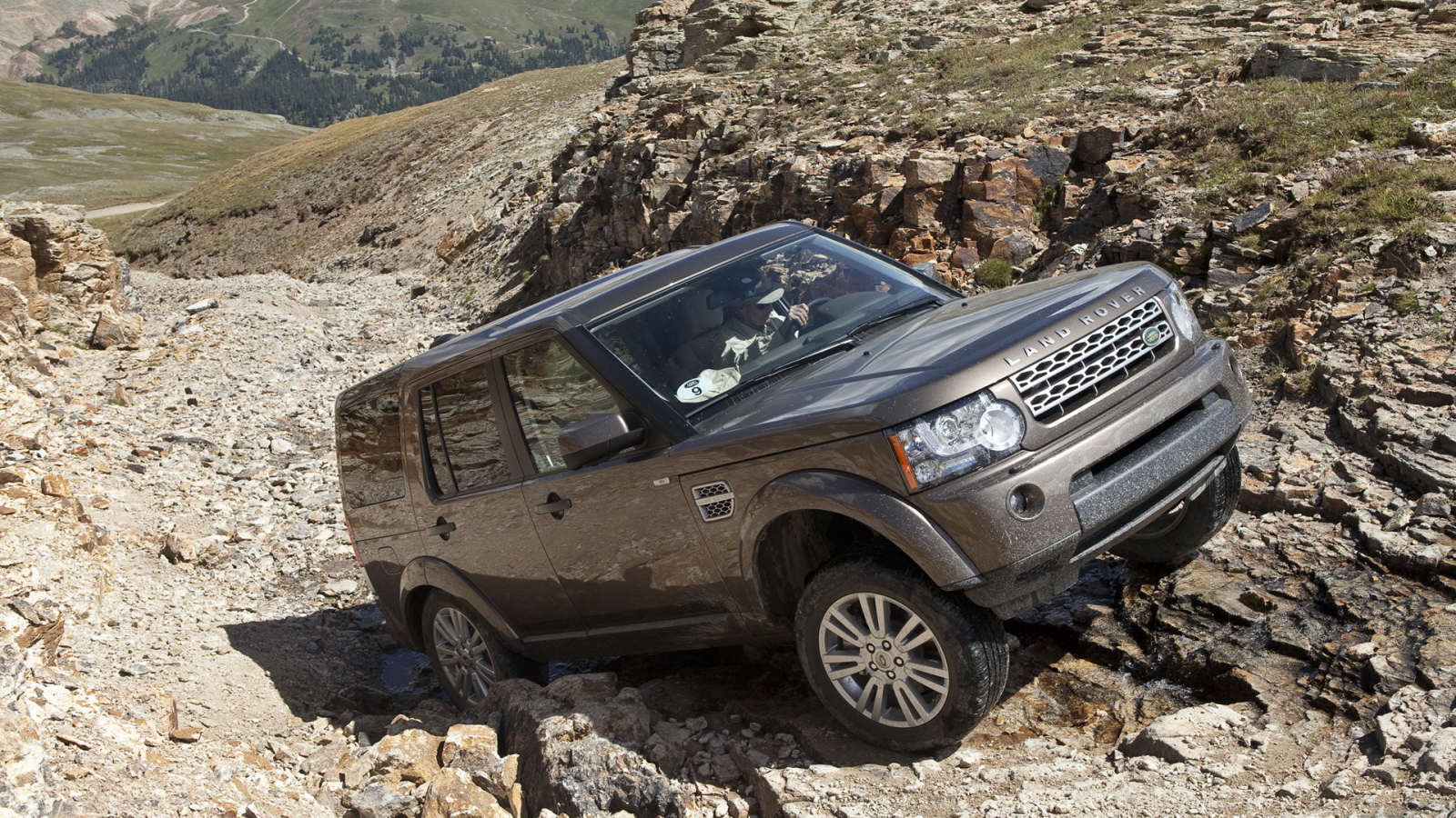 Ленд Ровер в горах