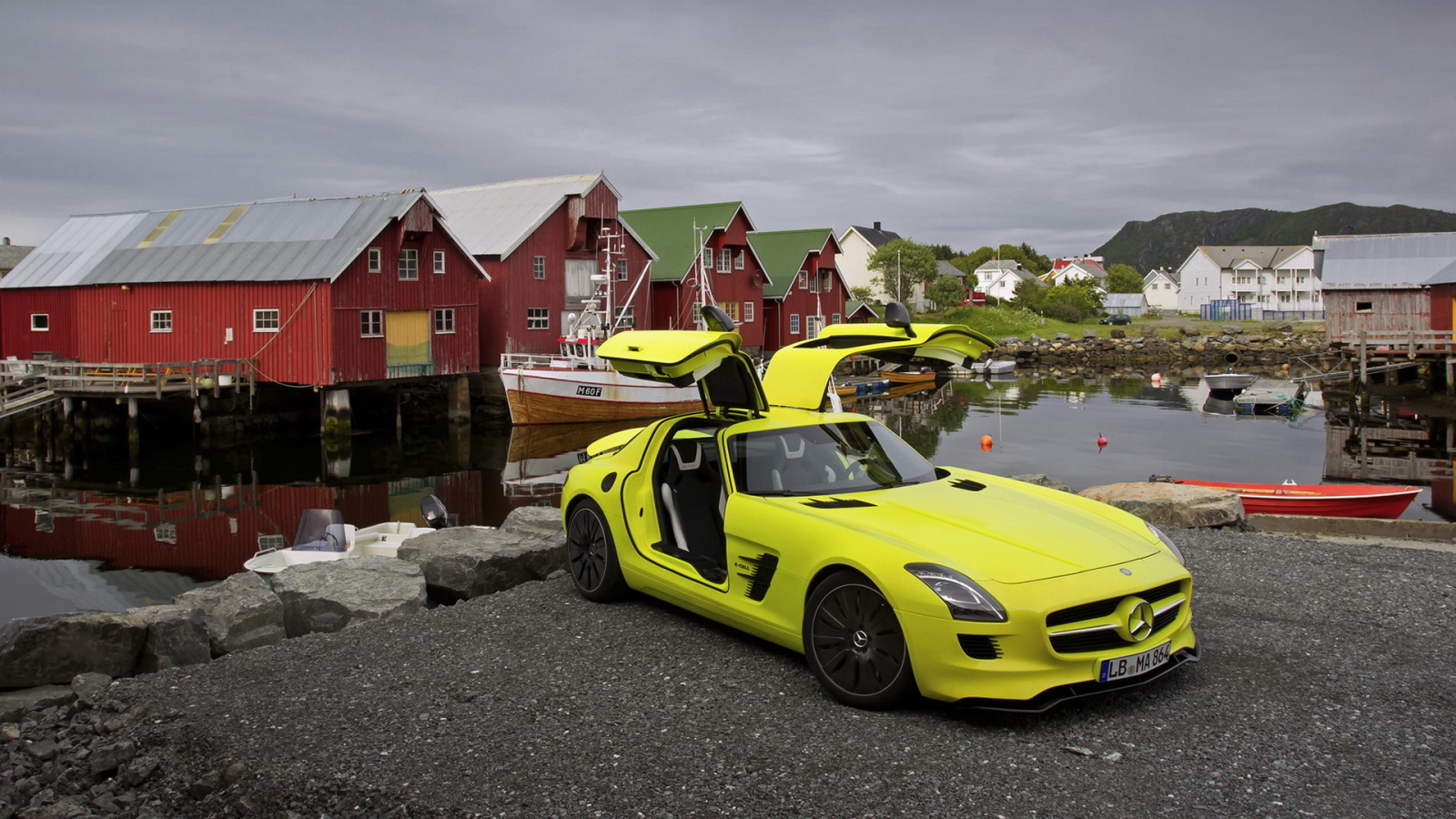 Мерседес Бенц AMG E-Cell Концепт