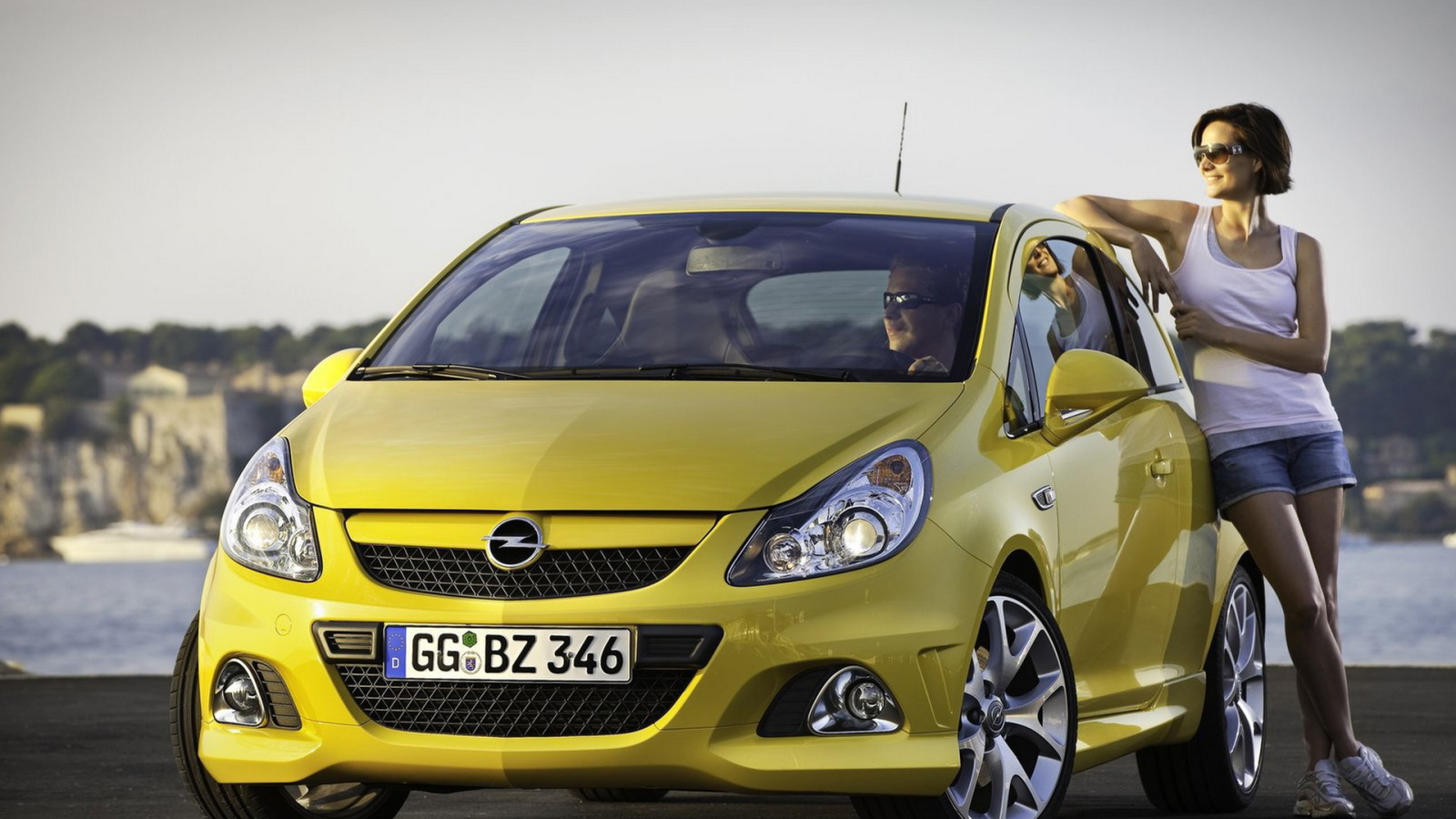 Новый Опель Корса