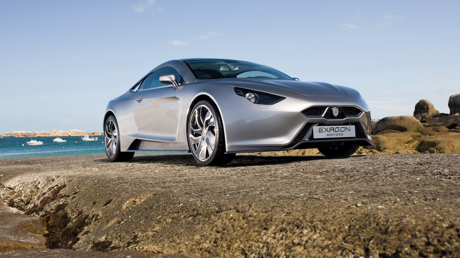 Франзуский авто Exagon-Furtive-eGT