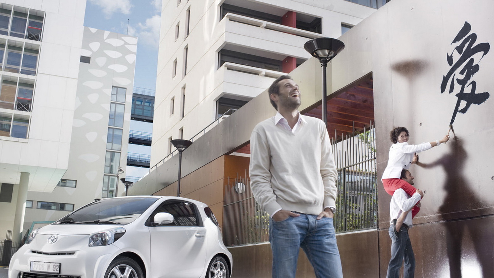 Тойота Ай Кью